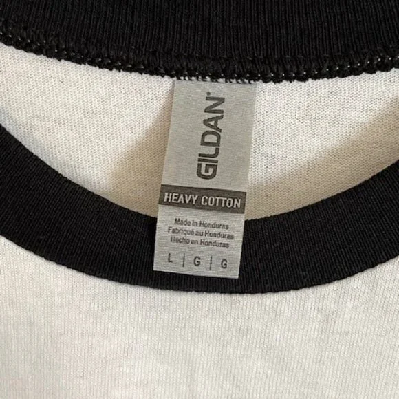 STRANGER THINGS - HELLFIRE CLUB LONGSLEEVE SHIRT - LARGE - UNWORN - Picture 3 of 5